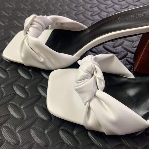 Like New Z_Code_Z White Maya Block Heel Mules Size 9 - Picture 4 of 6